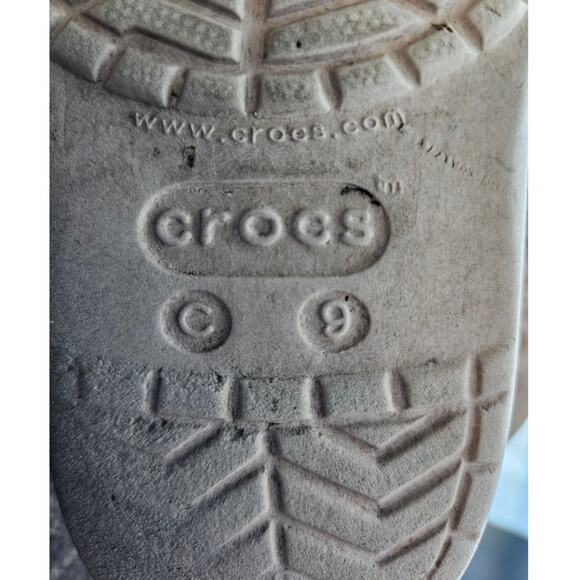 Kids Pink and White Clogs - Picture 8 of 8